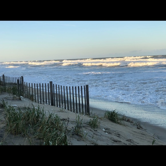 Meet your Posher, Ahma - Picture 1 of 1